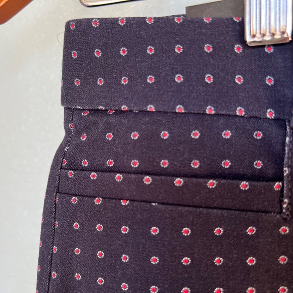 BANANA REPUBLIC Sloan Pant, Low Rise Skinny Leg, navy with polka dot, Size 2 - Picture 4 of 8